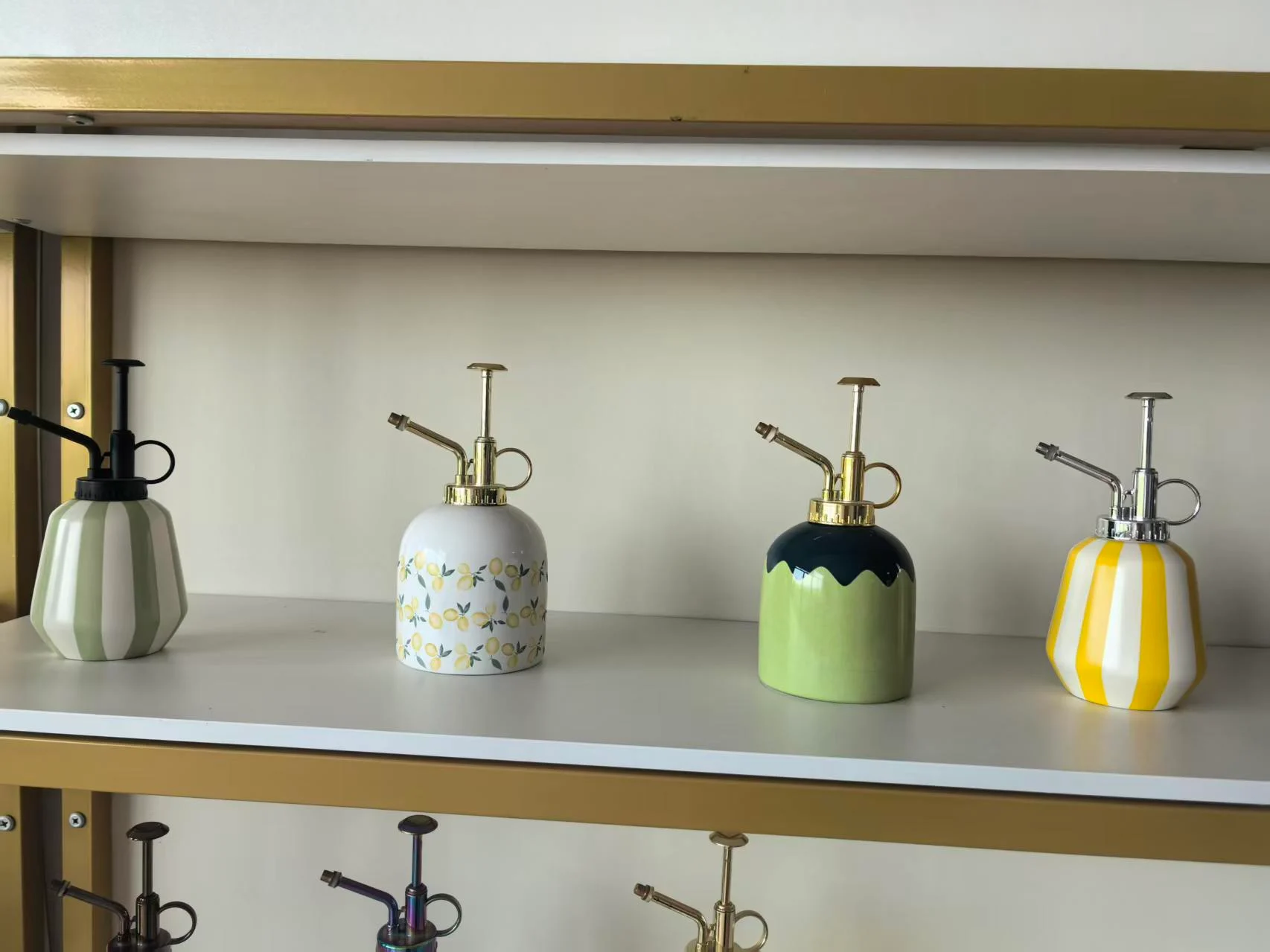 Decorative bottles and pump sets